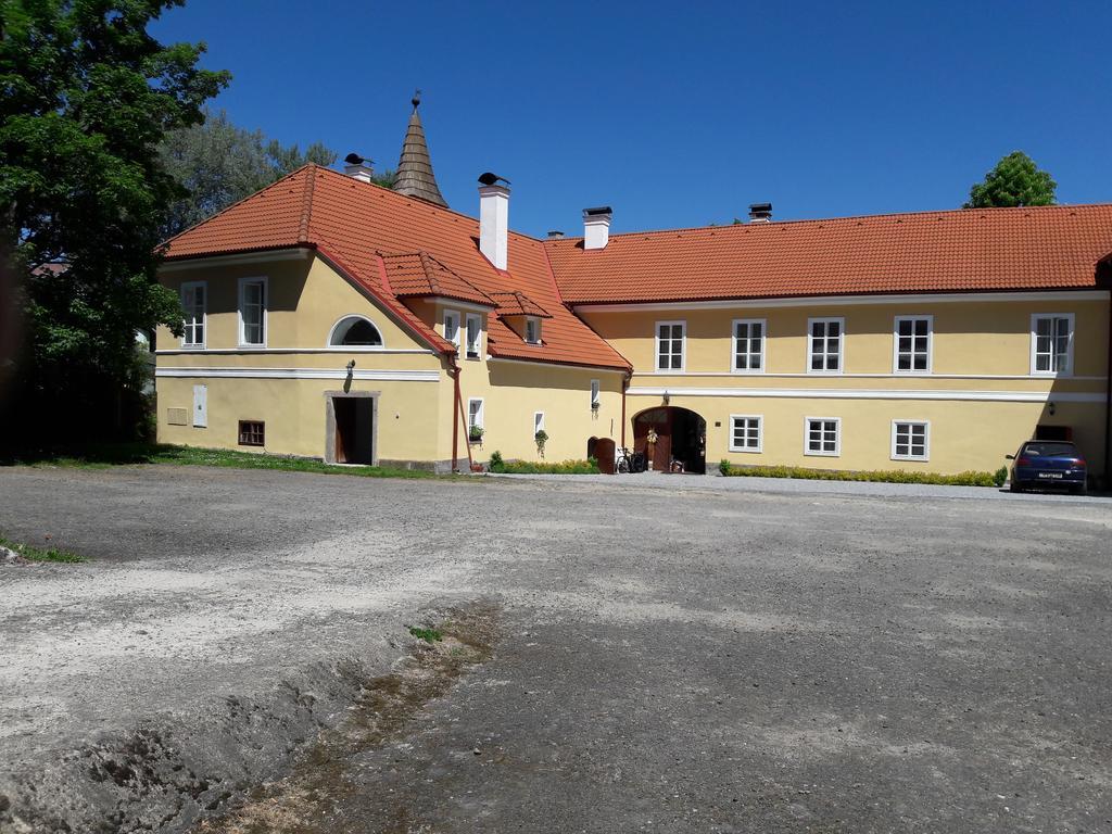 Zamek Jindrichovice Hotel Kolinec Buitenkant foto