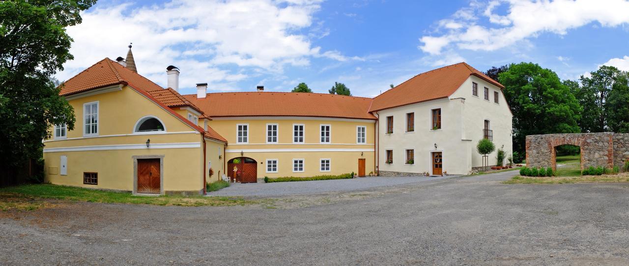 Zamek Jindrichovice Hotel Kolinec Buitenkant foto