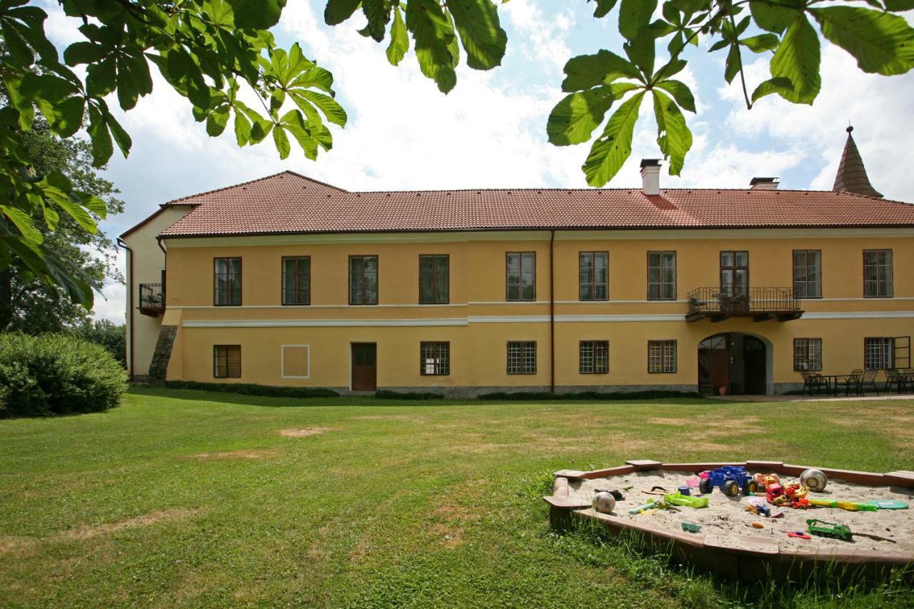 Zamek Jindrichovice Hotel Kolinec Buitenkant foto